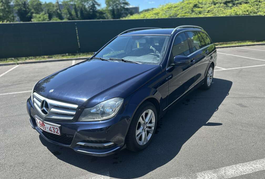 Mercedes-Benz Mecedes C180 2.2 Euro 5
