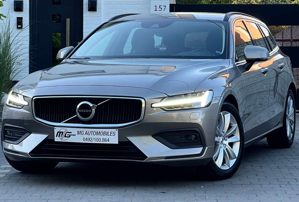 Volvo 2.0 B3 MHEV - FACE LIFT- HYBRIDE ESSENCE - TVA -  CAMERA - CUIR - NAVI - JANTES -