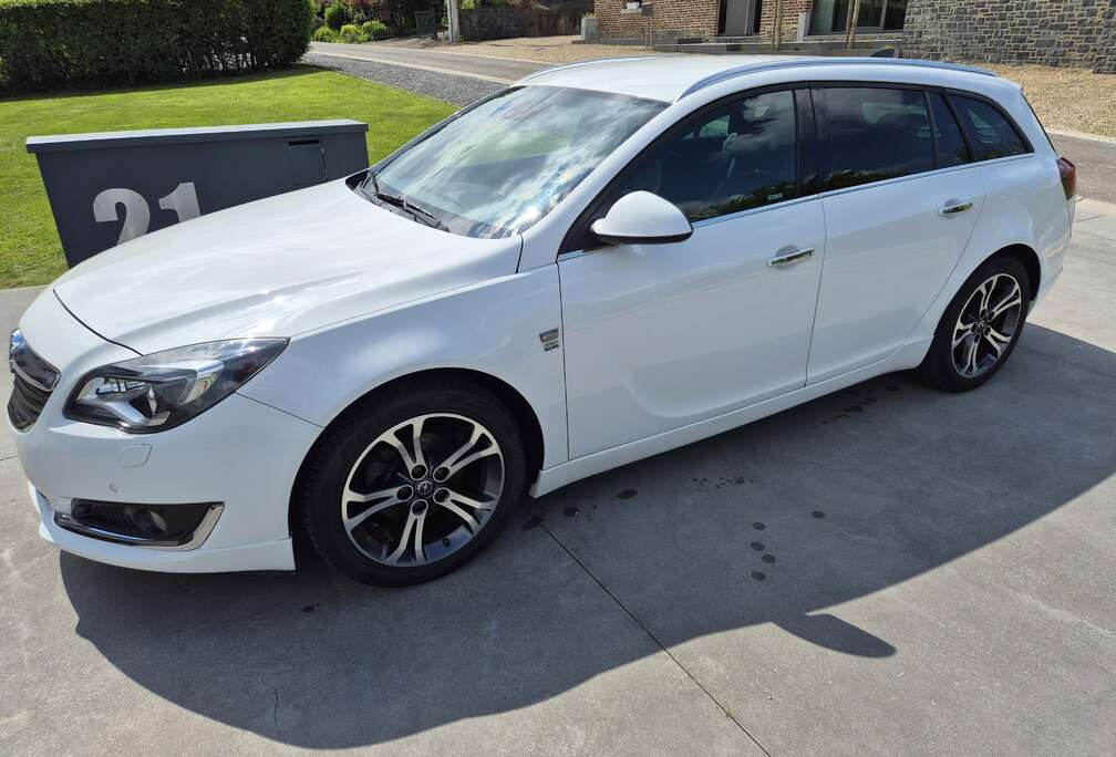 Opel Insignia Sports Tourer 1.6 CDTi ecoFLEX OPC-Line