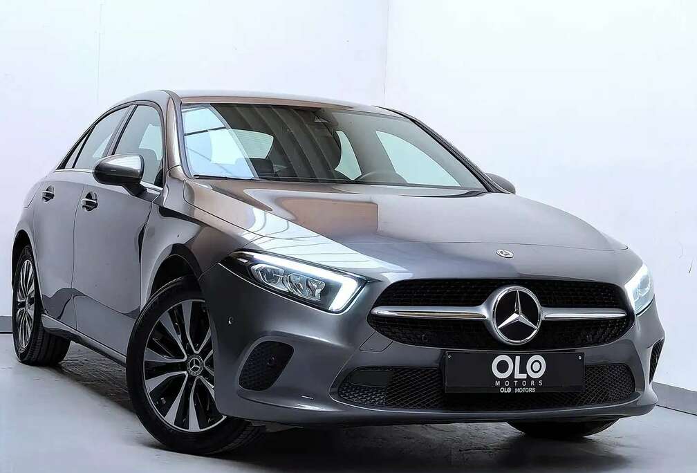 Mercedes-Benz e PHEV Business Sport Line LED / CAM / CUIR