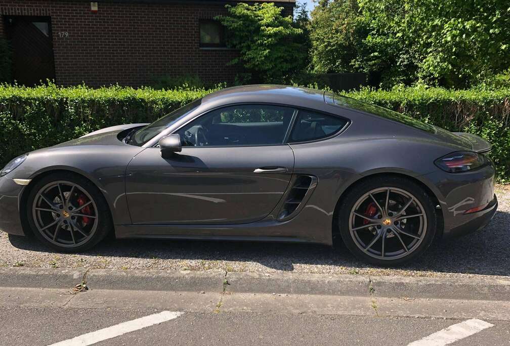 Porsche 718 Cayman 2.0 Turbo PDK