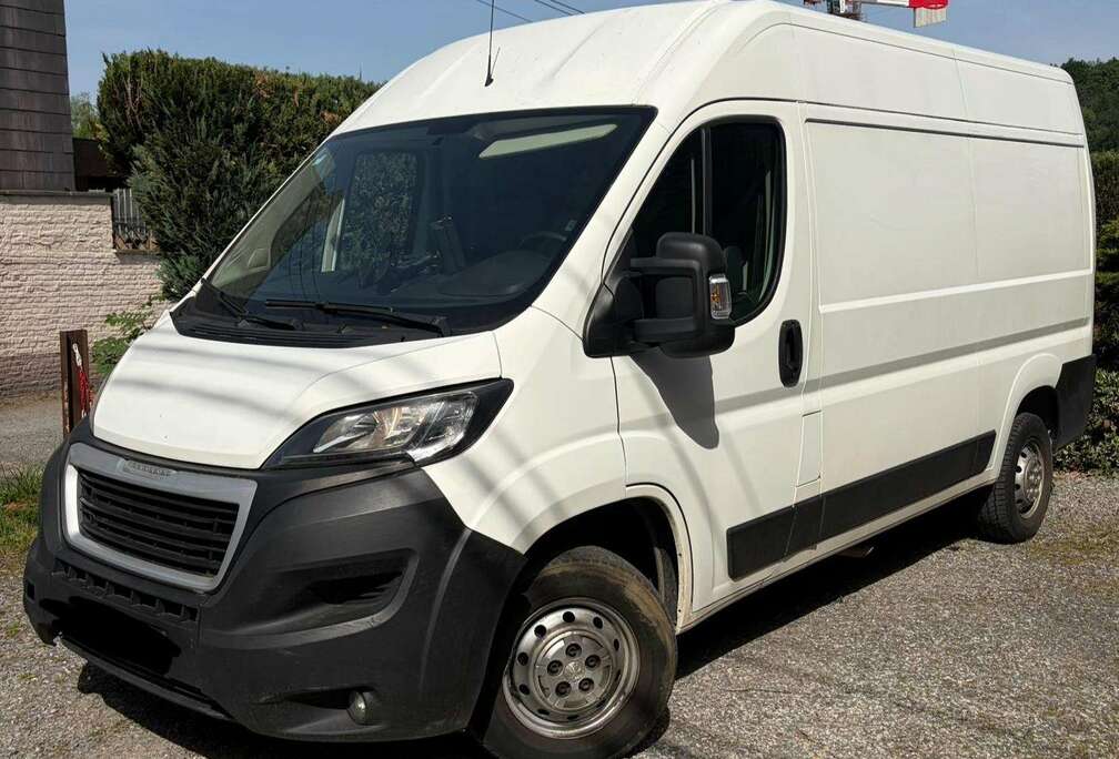 Peugeot 2.2 BlueHDi L1H1 Asphalt S/S