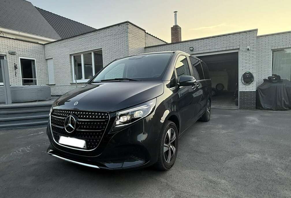 Mercedes-Benz Avantgarde L2/ portes Elec/plan Entretien 7ans