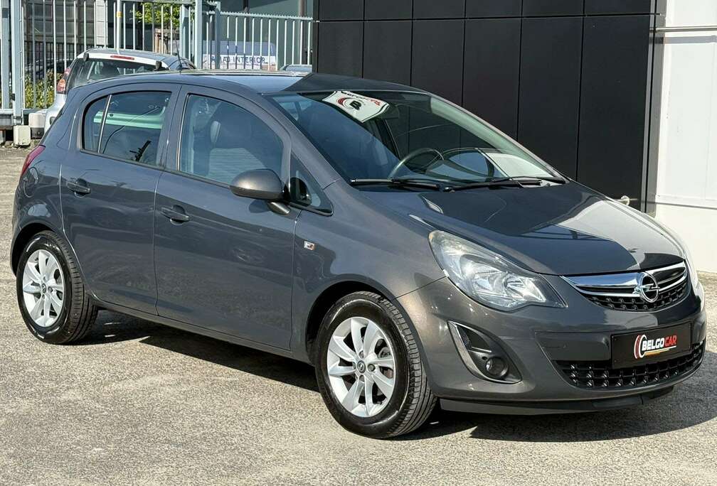 Opel CORSA 1.2 ESSENCE - AIRCO - CONTRLE TECHNIQUE OK