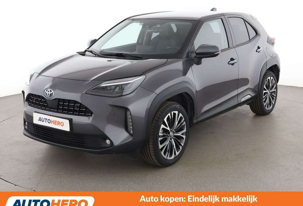 Toyota 1.5 Hybrid 2WD Elegant