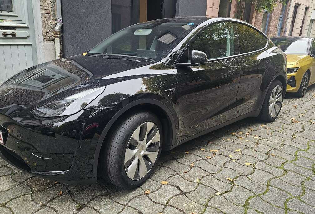 Tesla 72.5 kWh Standard Range