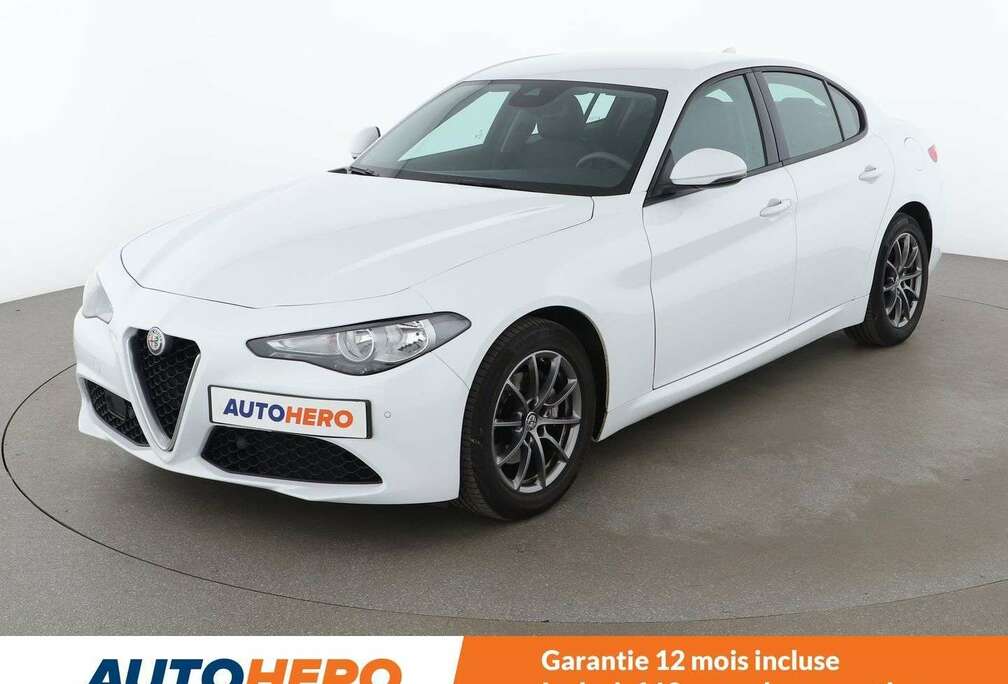 Alfa Romeo 2.0 Turbo Super
