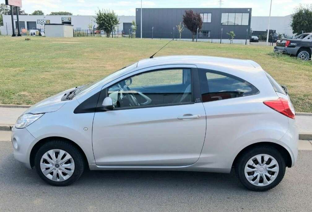 Ford 1.2i AiRCO DIRECTION ASSISTEE VC VTEL RCD
