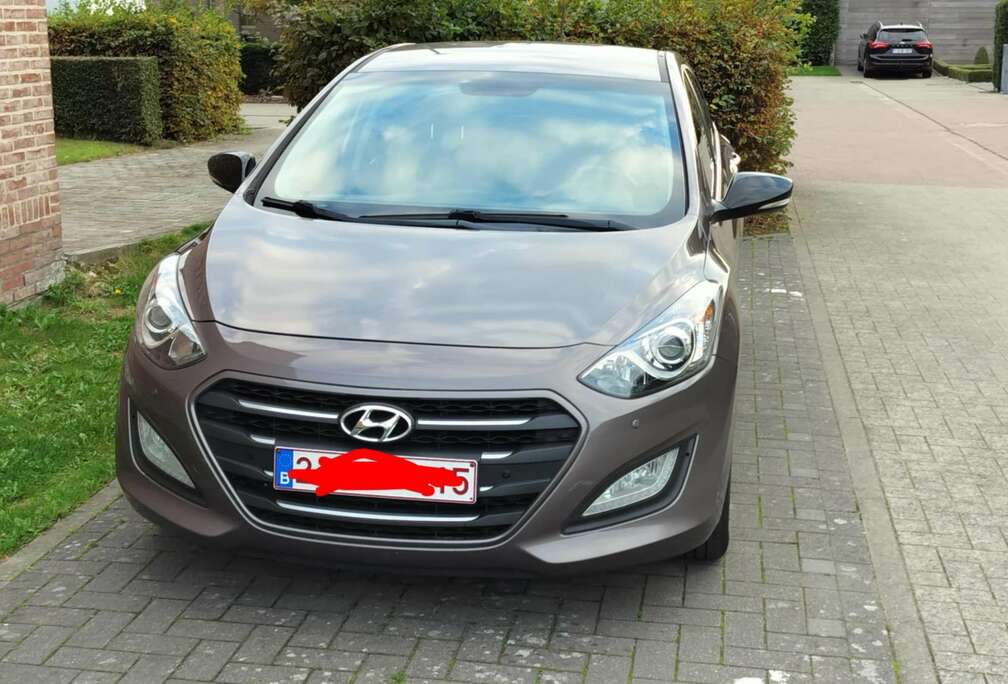 Hyundai i30 blue 1.4 Style