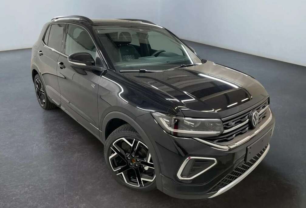 Volkswagen R-Line 1.5 TSI 110KW-150CV - Attelage - Jantes 18