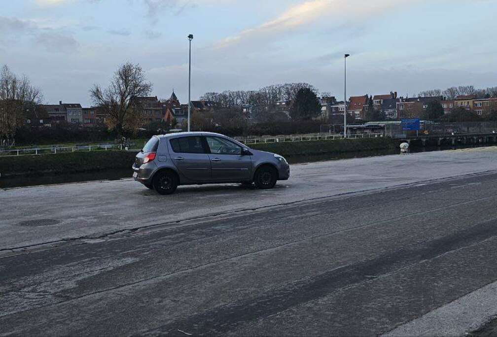 Renault Clio 1.5 dCi Ice-Watch FAP