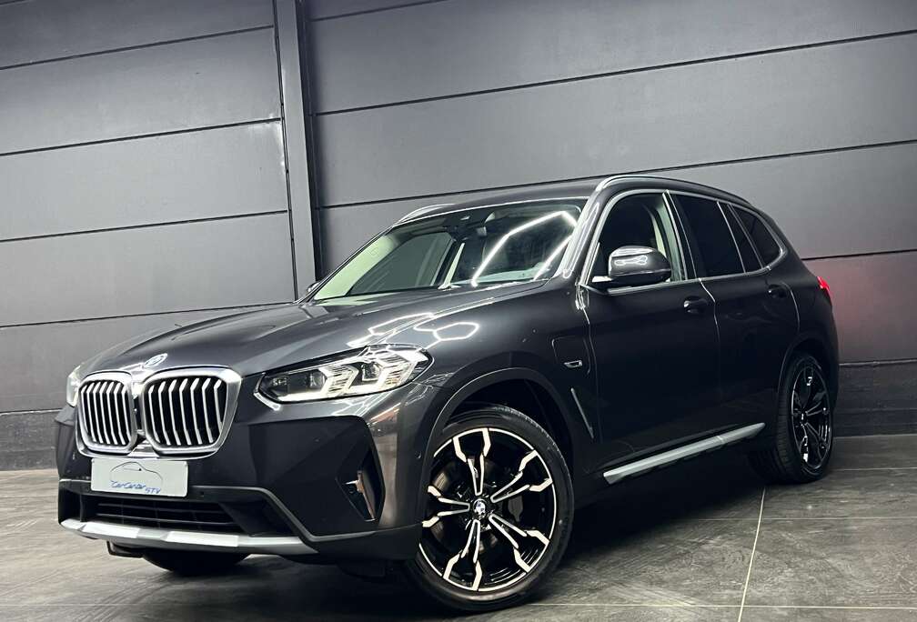 BMW xDrive30e Aut. xLine / Sport int. / LED / 360