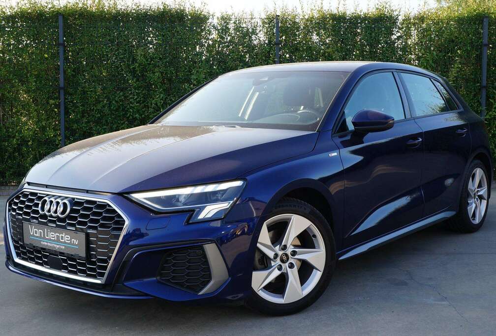 Audi 30 TFSI Sportback S-tronic S-Line 12m Garantie