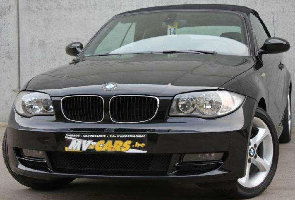 BMW 118i Cabrio Aut./pdc/multistuur/cruise control..