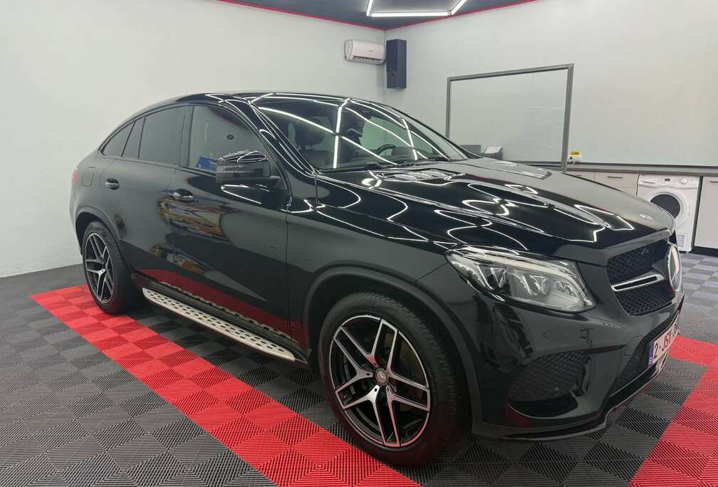Mercedes-Benz Coupé AMG PACK FULL OPTION