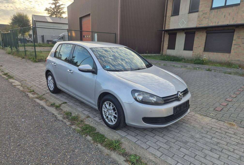 Volkswagen 1.4 TSI - Airco - Parkingssensoren - Navigatie + Keuring - Garantie - 1ste eigenaar