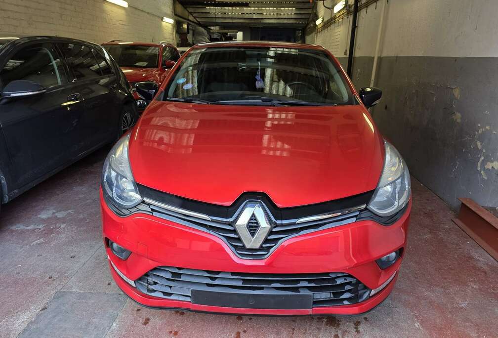 Renault 1.2 16V 75 LIMITED et 1 an de garantie