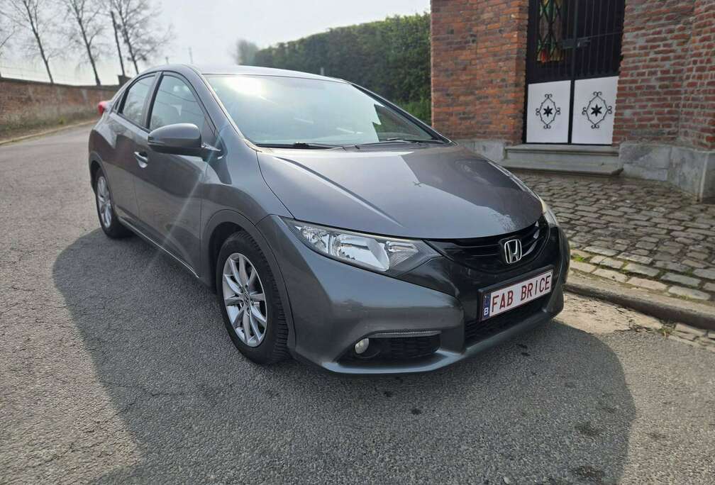 Honda Civic 1.4i Euro 5 1er prop Full  Historique