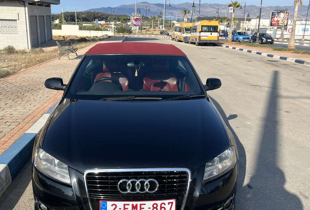 Audi Cabriolet 2.0 TDi Attraction Start/Stop DPF Stron.