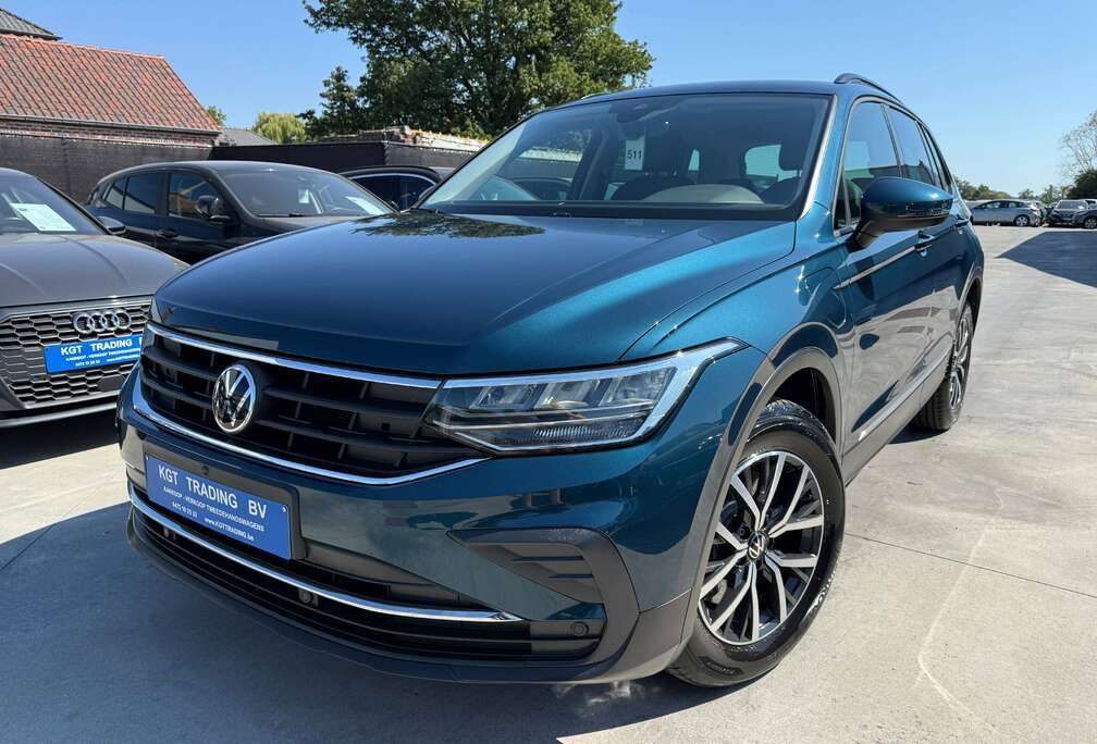 Volkswagen 1.4i E-HYBRID AUTOMAAT NAVIGATIE FULL LED ZWART LEDER 360 CAMERA CARPLAY