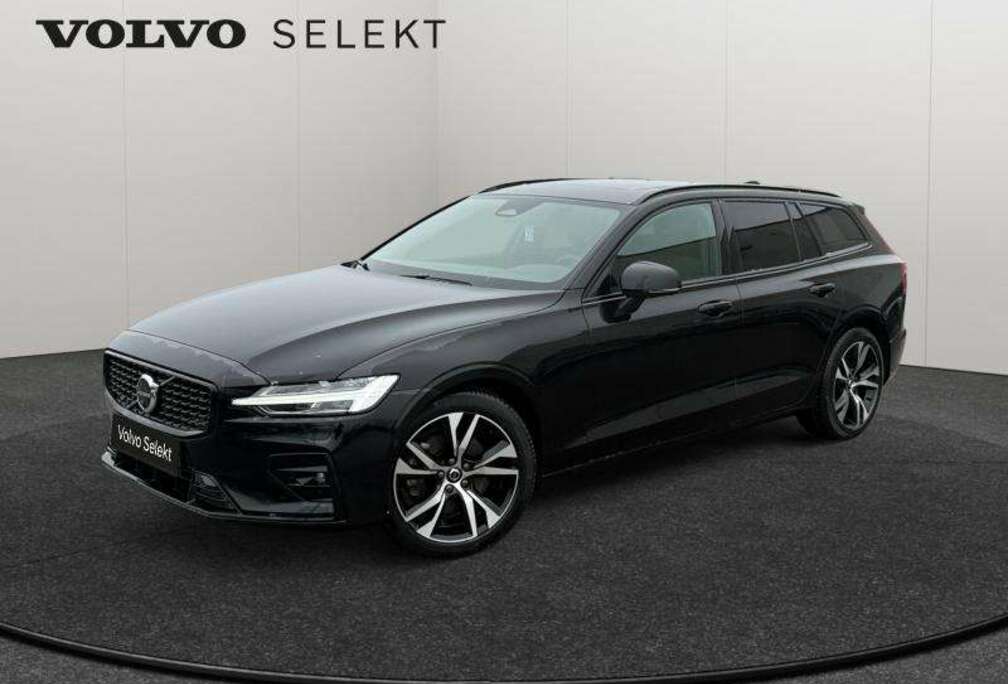 Volvo B4 Plus Dark / Essence