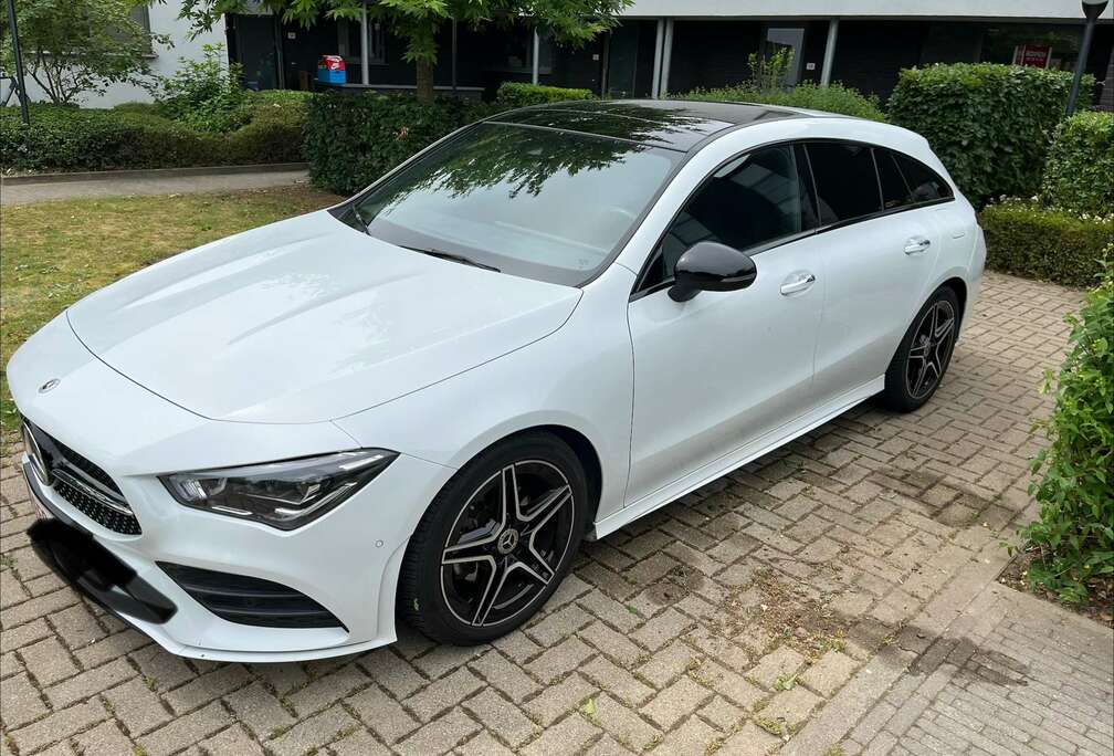 Mercedes-Benz CLA 180 AMG Line