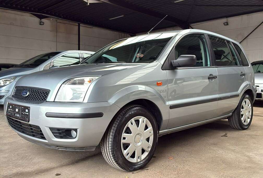 Ford  Fusion 1.4i 16v * GARANTIE *