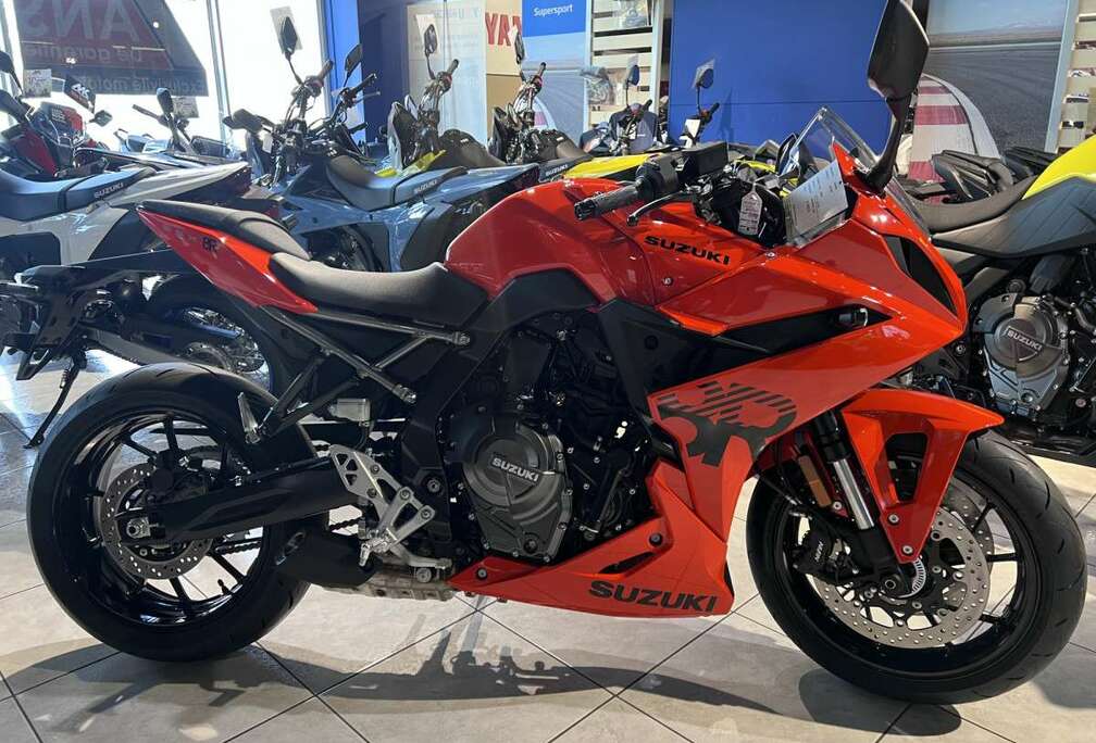 Suzuki GSX-8R