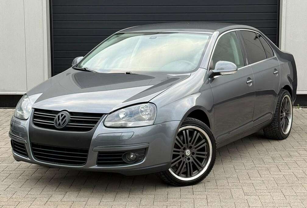 Volkswagen Volkswagen Jetta Sportline 1.4 TSI Essence 160PK CarPlay