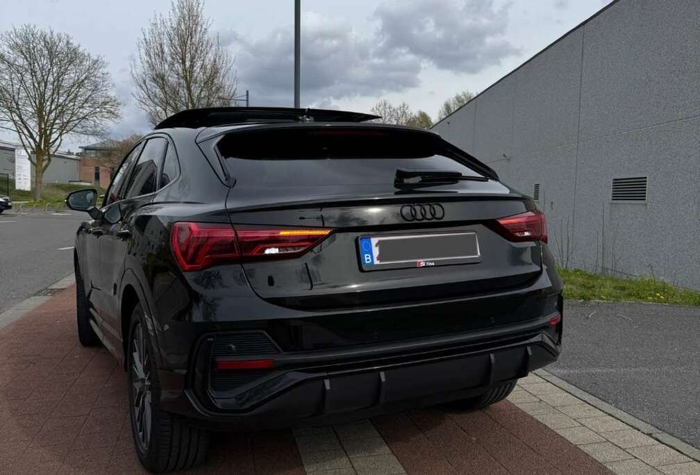 Audi Sportback 35 TDi Business Edition S line tronic