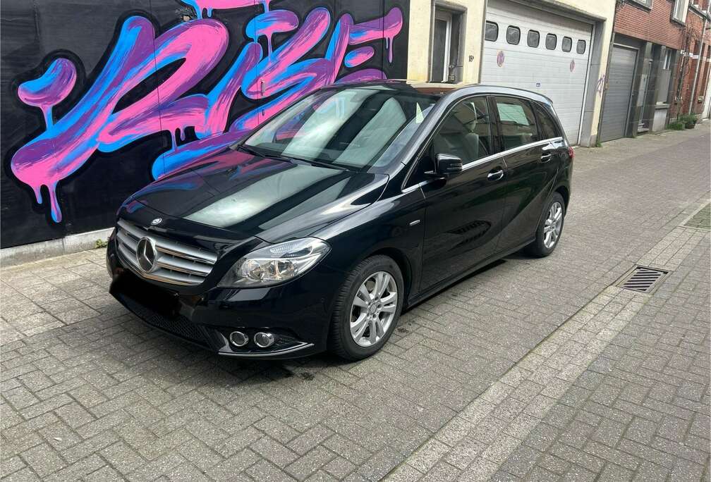 Mercedes-Benz 1.6 Benzine Automaat Full Option In Topstaat