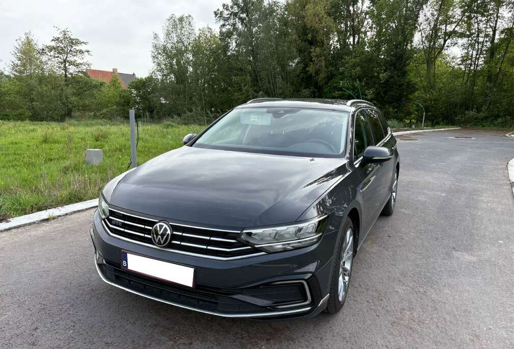 Volkswagen Passat GTE1.4 eHybrid PHEV Business DSG (EU6AP) (160 kW)