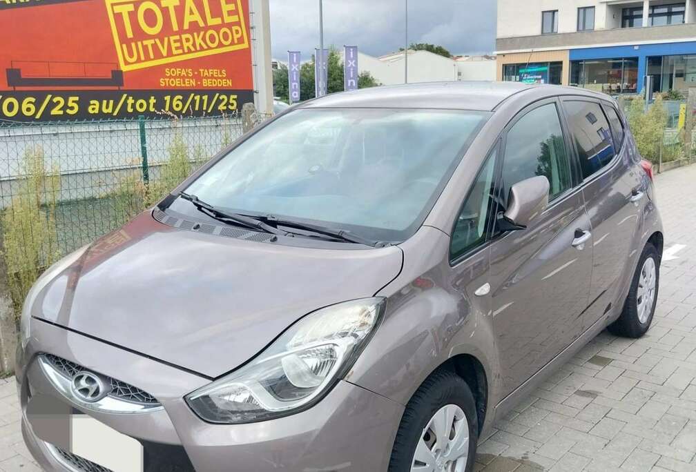 Hyundai 1.4i Lounge ISG Stop & Go