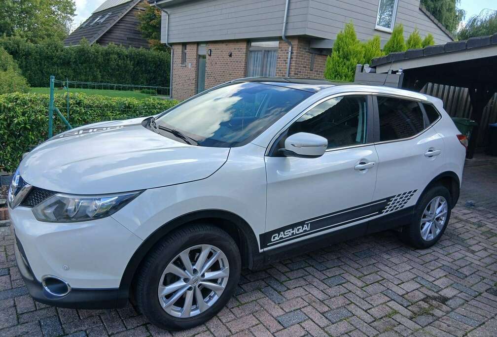 Nissan Qashqai 1.2 DIG-T 2WD Tekna