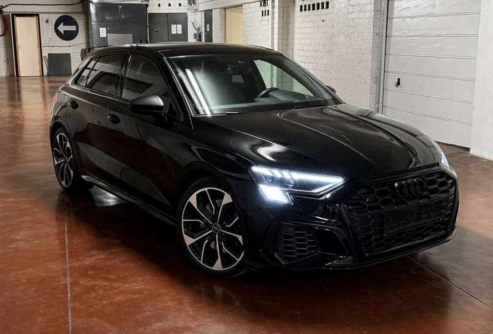 Audi Sportback 2.0 TFSI Quattro /Full /Pano/Carbon