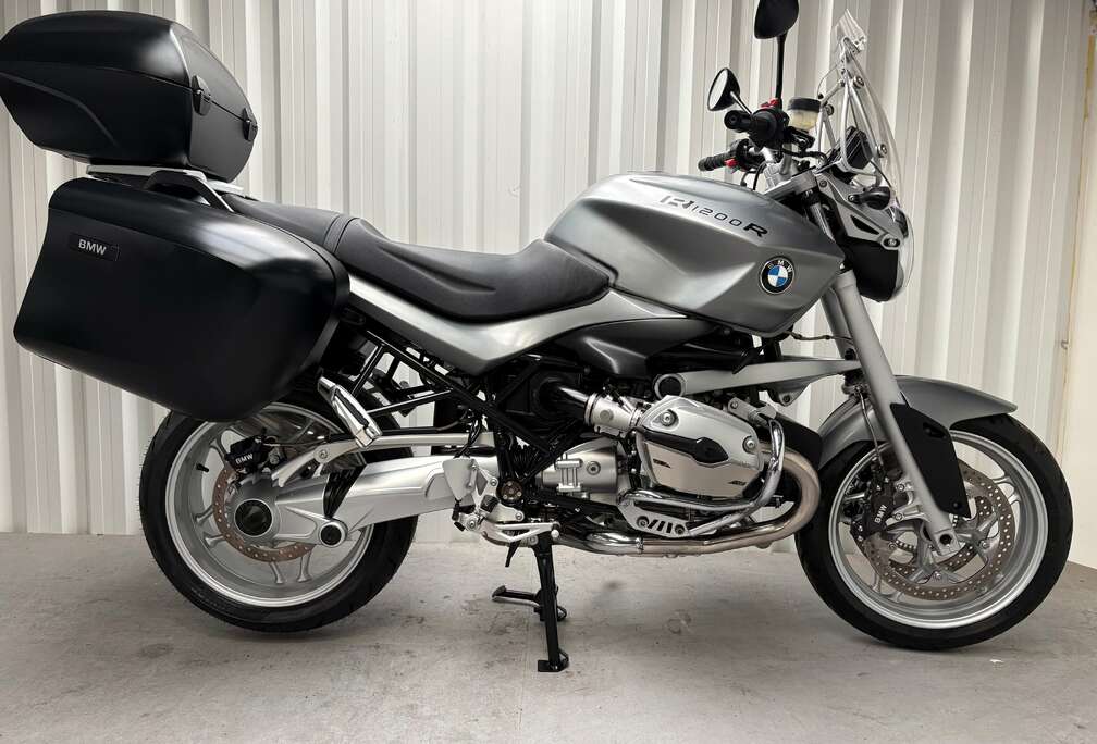 BMW