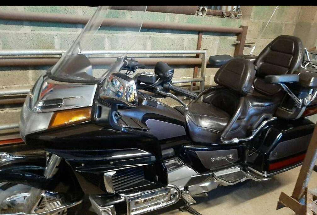 Honda SE