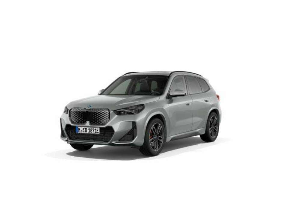 BMW iX1 eDrive20 M Sport Pro | TOWB | PANO | ADAPT LED