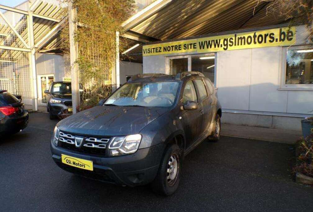 Dacia 1.6 105cv gris 07/14 Airco Capteurs Cruise