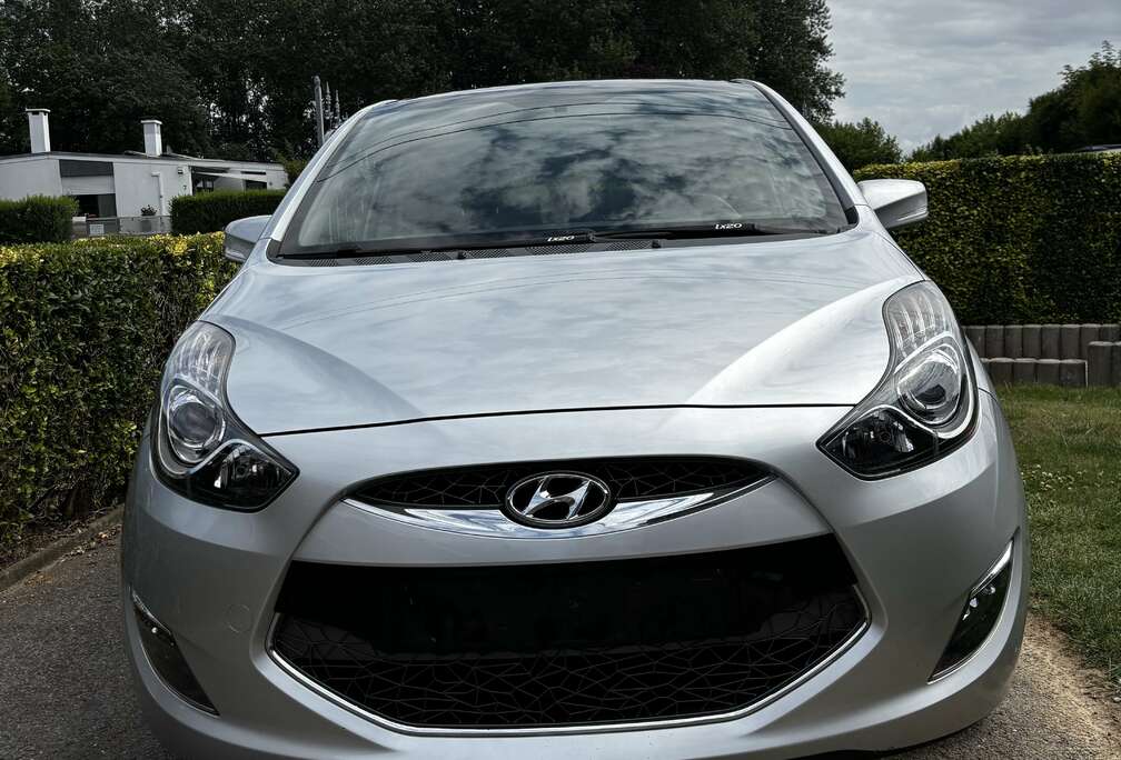 Hyundai 1.4 CRDi Pack Prémium