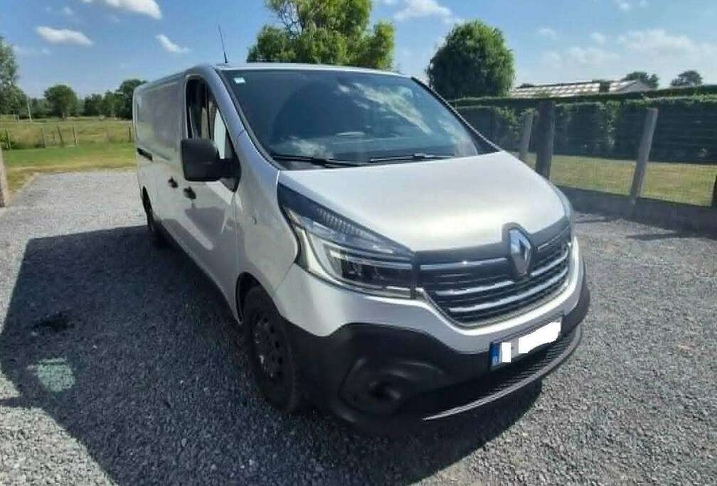 Renault 2.0 dCi 29 L2H1 Confort