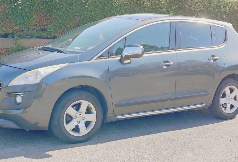 Peugeot 3008 1.6 HDi Premium Pack FAP