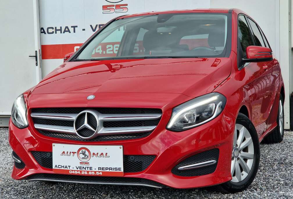 Mercedes-Benz 122CH**1PROPRIO**XENON LED**GPS**PDC**CLIM