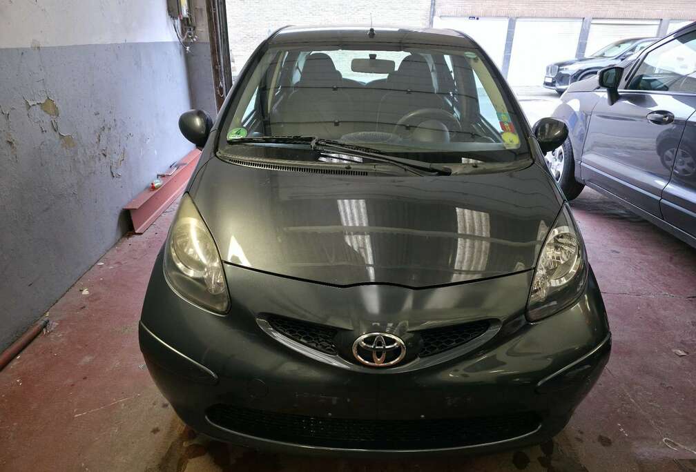 Toyota airco prête à immatriculé avec garantie