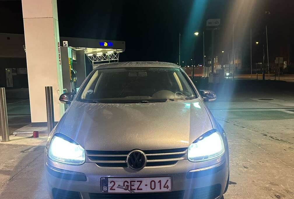 Volkswagen golf 5 1.4tsi