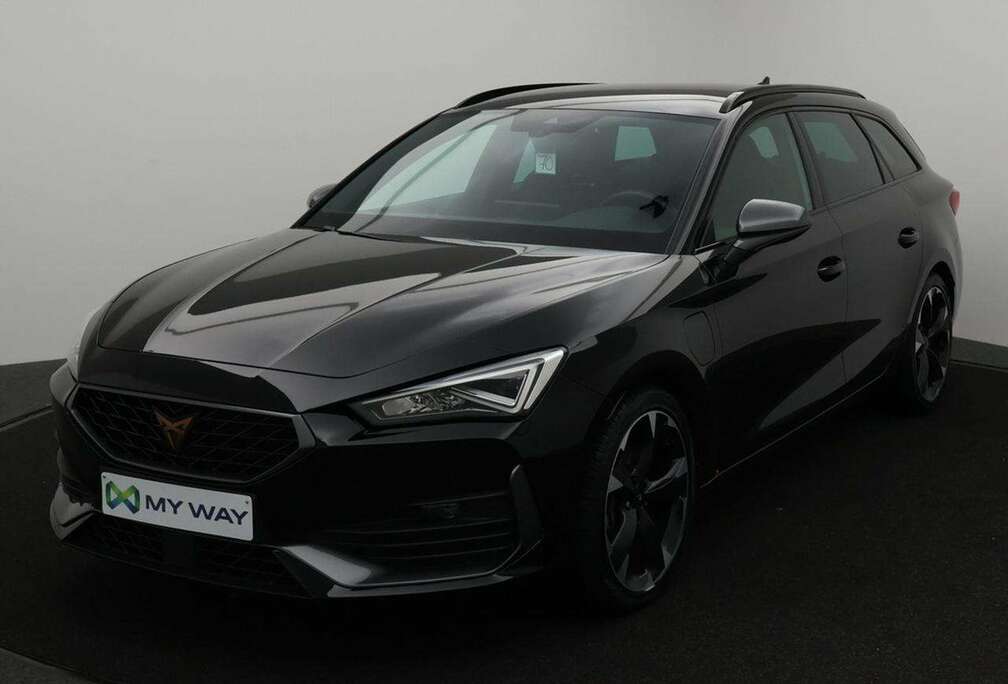 Leon ST e-Hybrid 1.4 *AUTOMAAT*NAVI*CRUISE*SFEERVERLICHTING*TREKHAAK*...