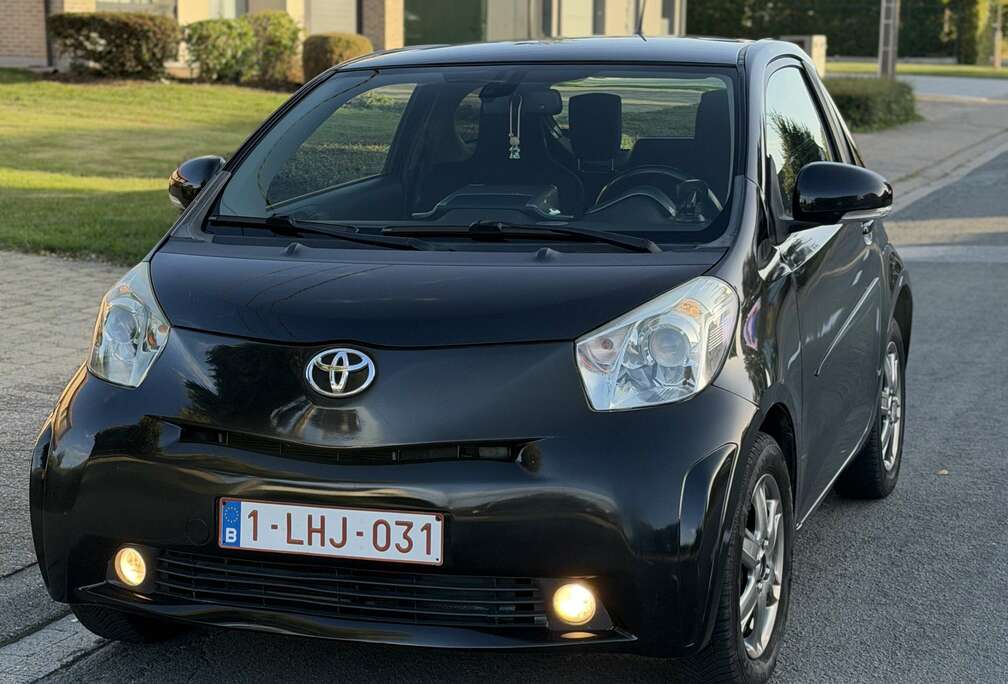 Toyota 1.0i VVT-i Luna