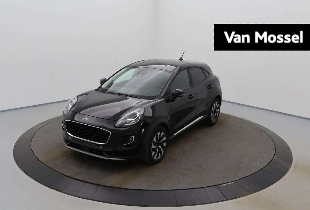 Ford Titanium  Wireless ChargingWinterpack