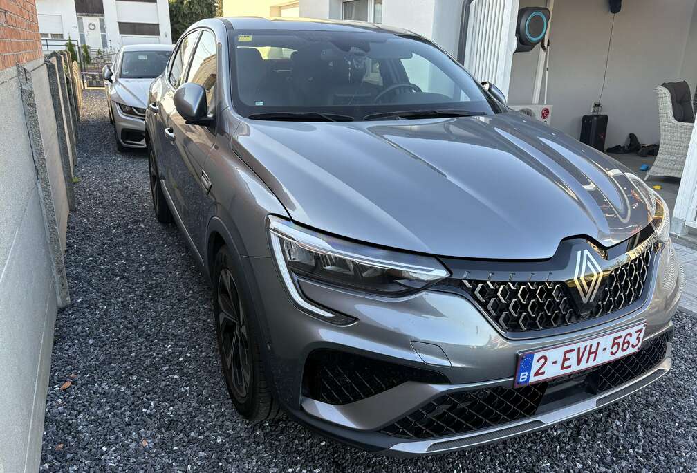 Renault TCe Mild Hybrid 140 EDC Techno