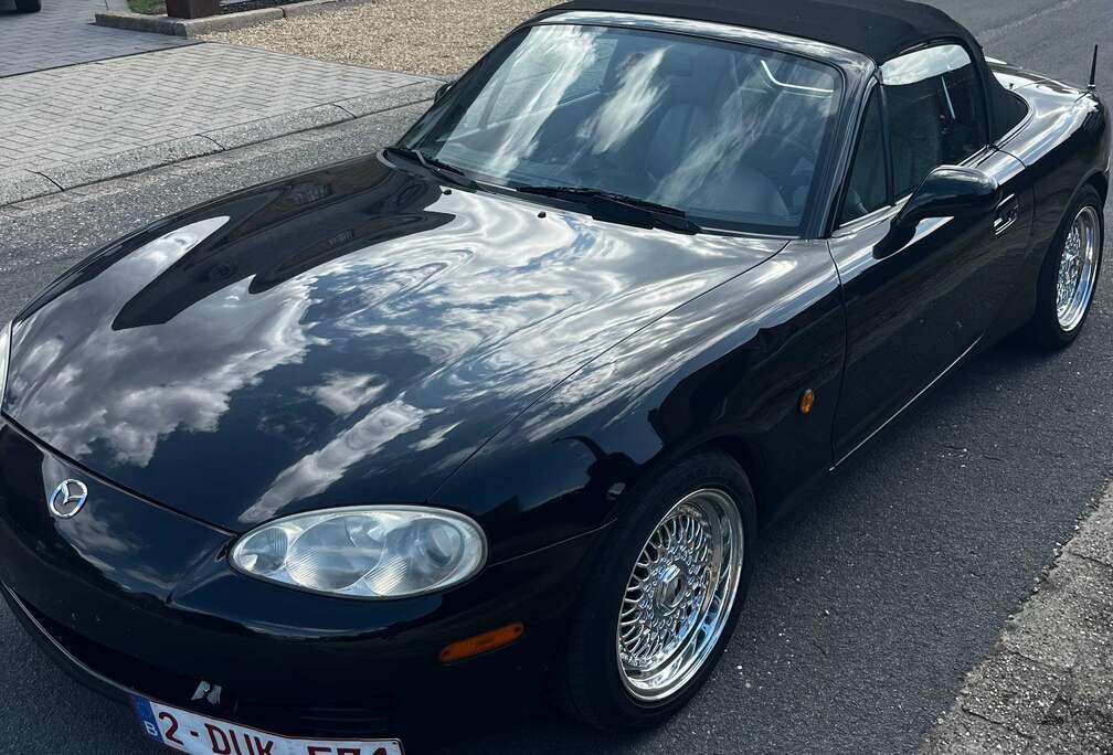Mazda MX-5 1.6i 16v